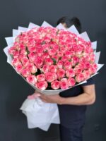 Букет из 101 розы джумилия